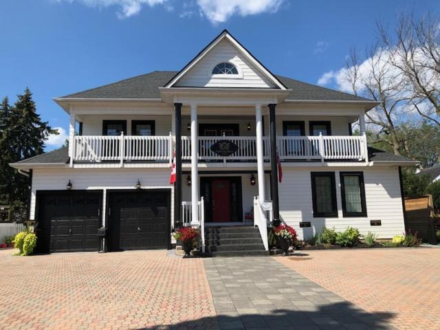Casa Blanca Boutique Bed & Breakfast Niagara-on-the-Lake Exterior photo
